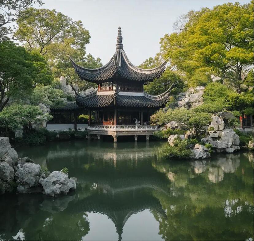 青岛黄岛语蝶餐饮有限公司